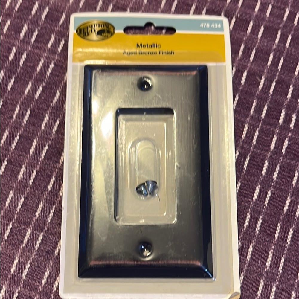 Metallic Wall Plate - Silver